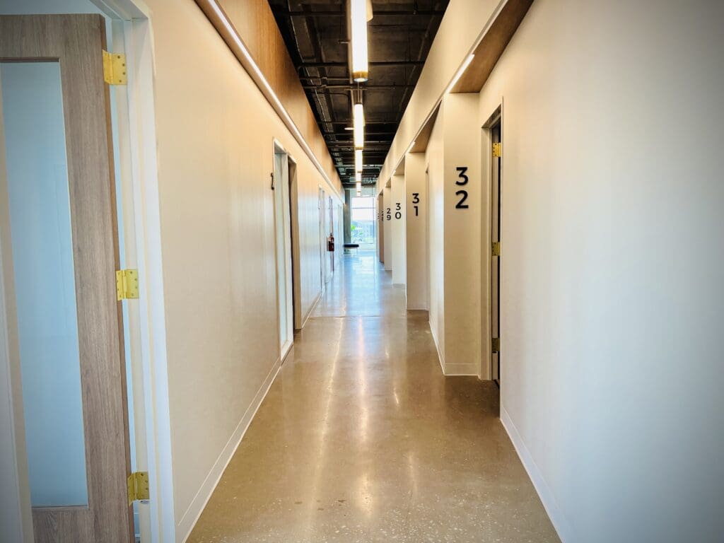 salon suite leasing for a beauty business for financial independence and raise your income potential at a hair salon suite in Lewisville. Cachet Salon & Spa is the leasing salon suite provider in Lewisville and Fort Worth, Texas. Salon suites for rent in lewisville.