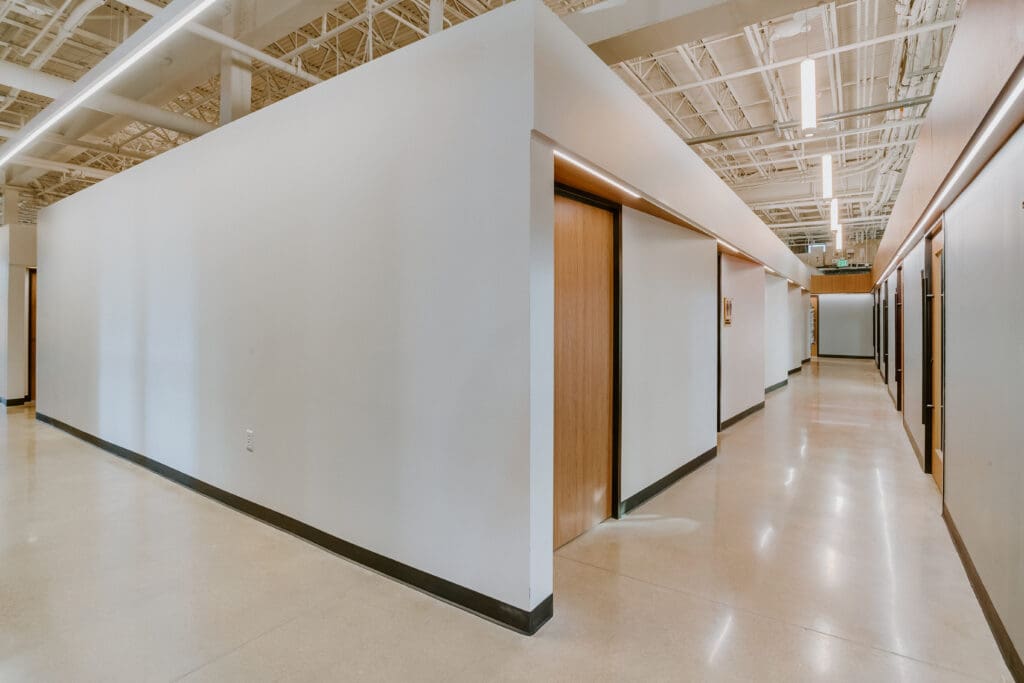 Find client retention secrets Fort Worth beauty professional’s private studio at Cachet Salons & Suites, where personalized touches and consistent service have built a loyal following.